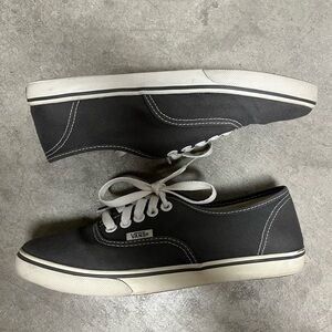 Vans Lo Pro Sneaker
